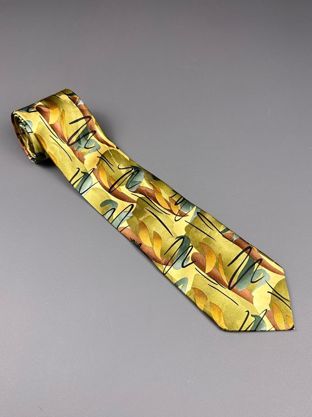 Jerry Garcia Cyclops Rock Collection 44 Limited Edition Silk Tie 2007 3 7/8 Wide